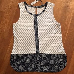 Max jeans; Top, Sleeveless